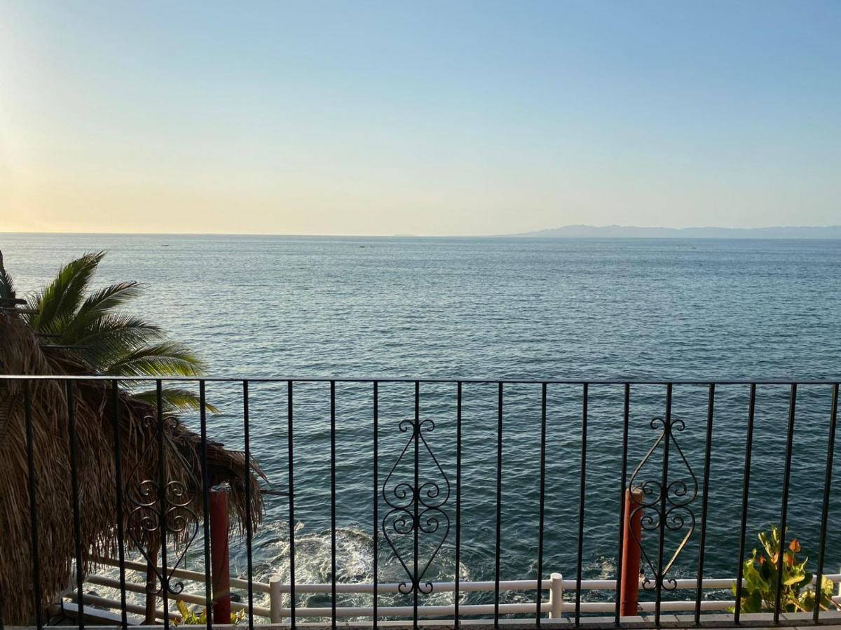 Traditional Sierra Leon Oceanfront Rooms - Adults Only Puerto Vallarta Bagian luar foto