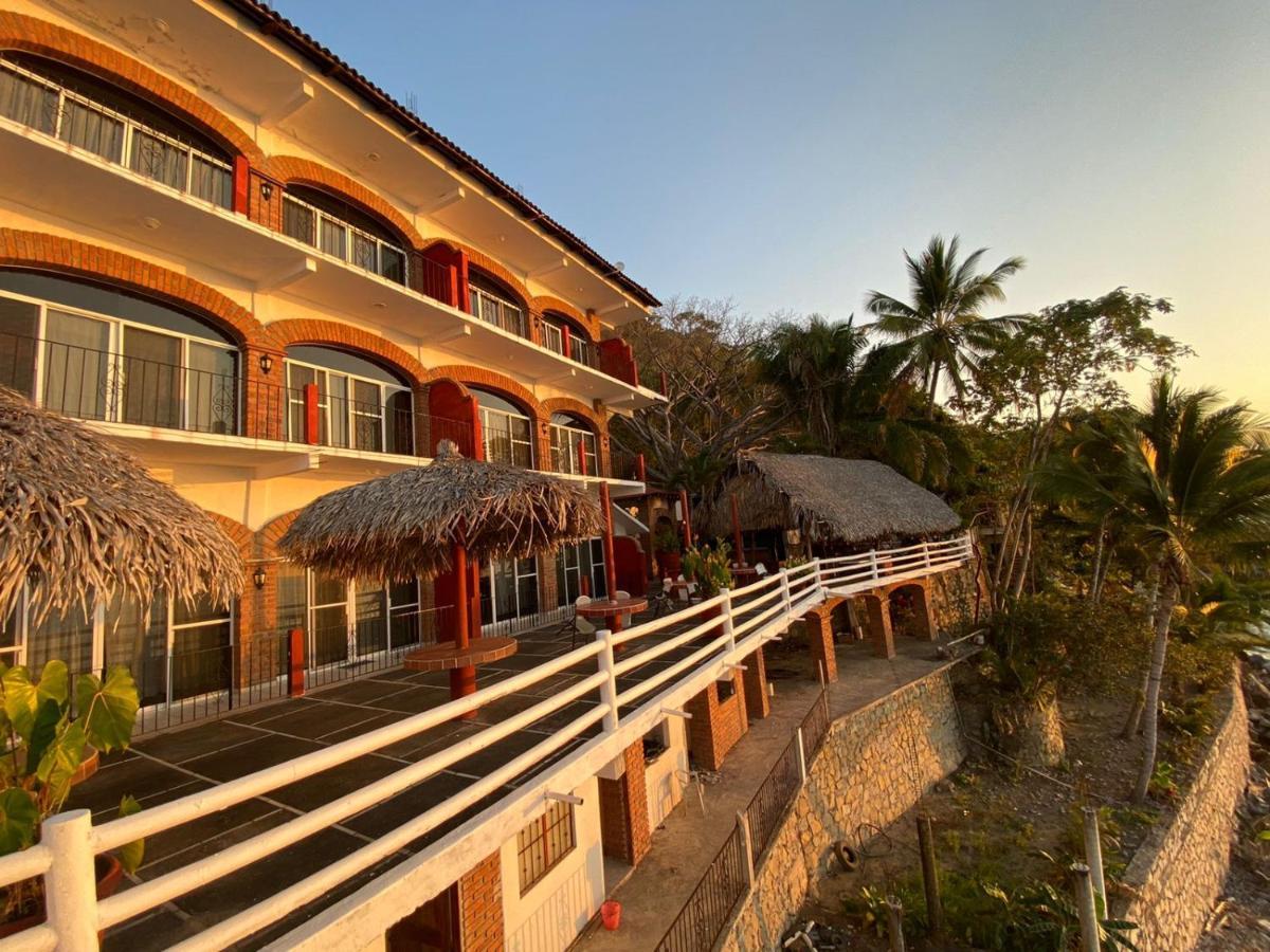 Traditional Sierra Leon Oceanfront Rooms - Adults Only Puerto Vallarta Bagian luar foto