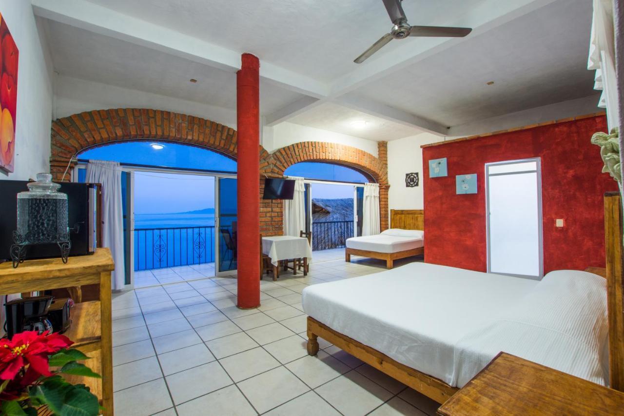 Traditional Sierra Leon Oceanfront Rooms - Adults Only Puerto Vallarta Bagian luar foto