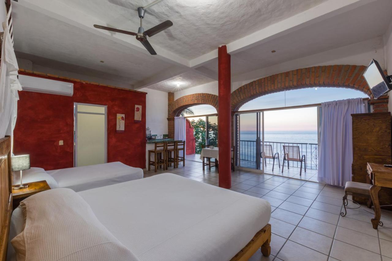 Traditional Sierra Leon Oceanfront Rooms - Adults Only Puerto Vallarta Bagian luar foto