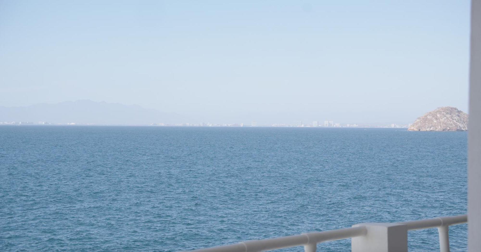 Traditional Sierra Leon Oceanfront Rooms - Adults Only Puerto Vallarta Bagian luar foto